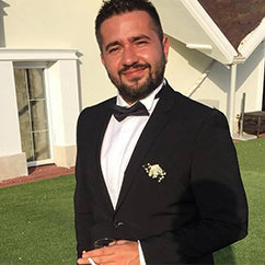 Muhsin Yıkmaz